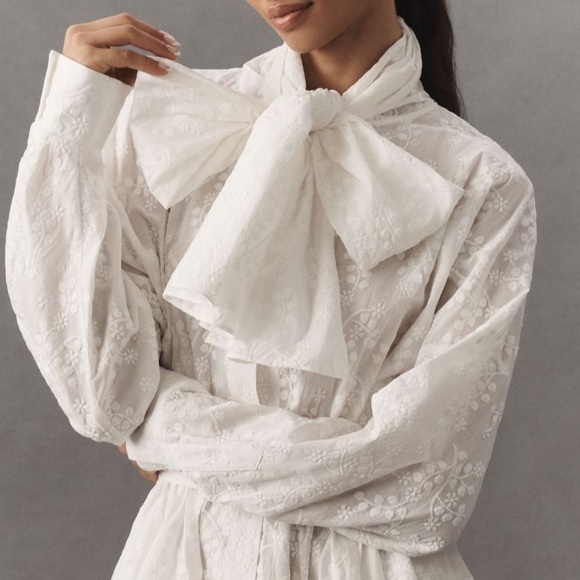 Norma Kamali Dresses & Skirts - Norma Kamali Bow Neck Long Sleeves Mini White Shirt Dress M NWT